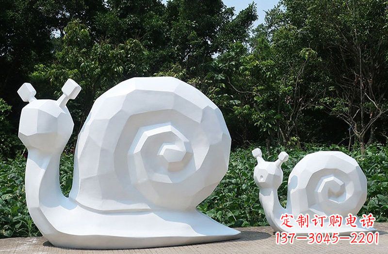 连云港玻璃钢蜗牛雕塑——精致而古朴