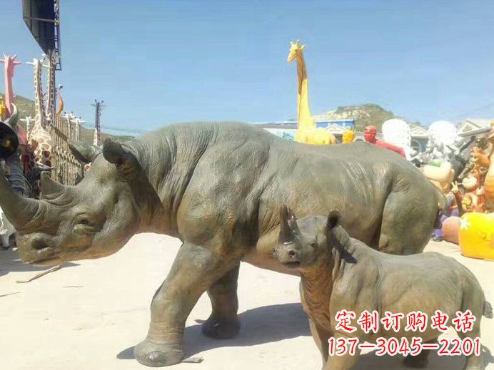 连云港玻璃钢仿真犀牛