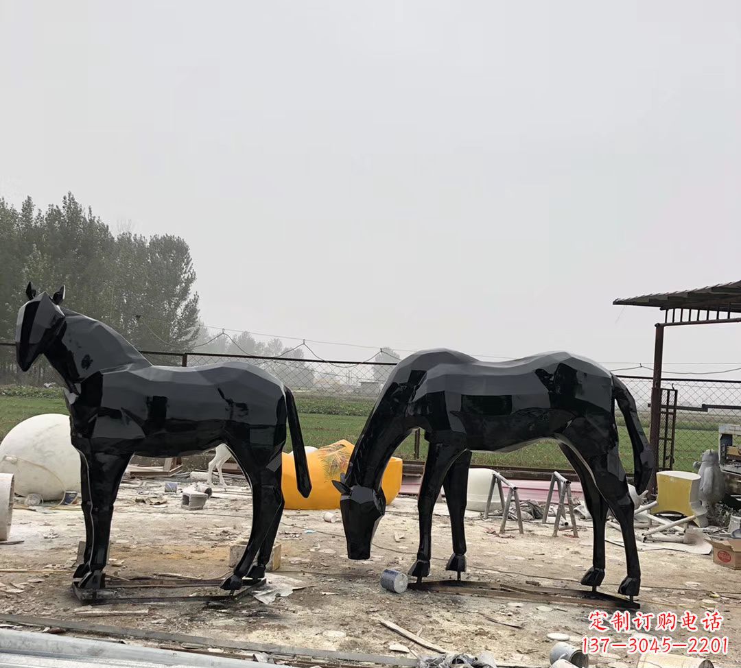 连云港玻璃钢动物雕塑精美绝伦