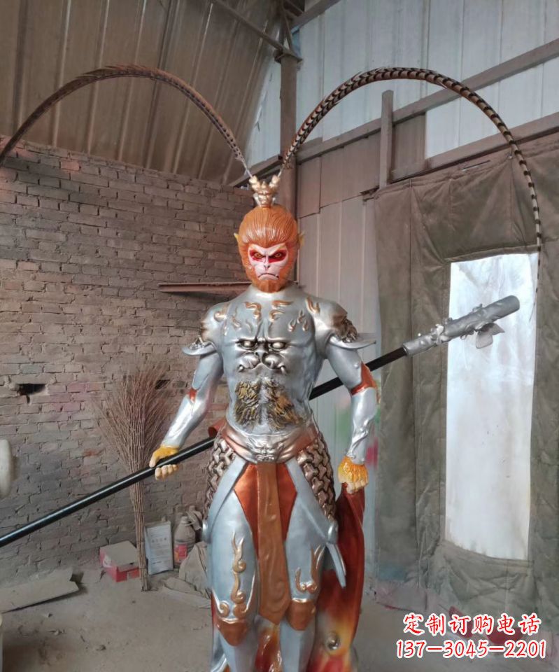 连云港玻璃钢孙悟空传承古老神话的雕塑