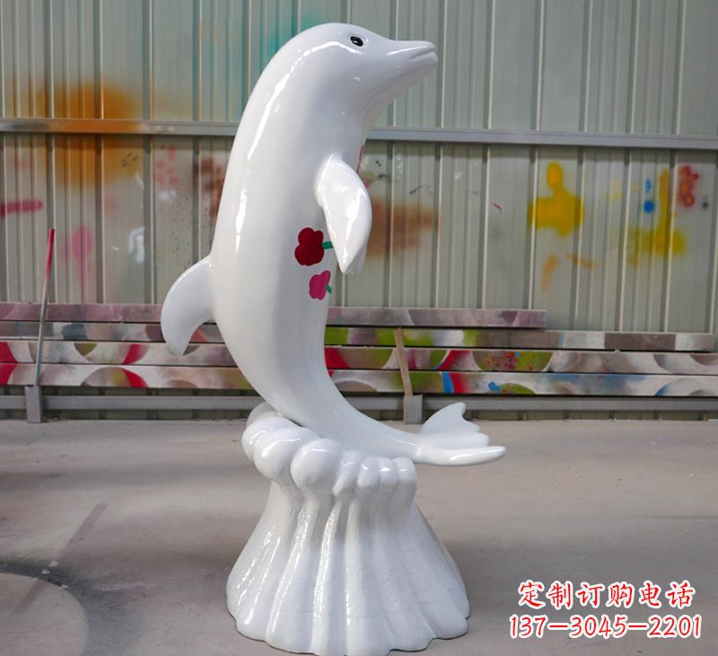 连云港玻璃钢戏水海豚景观标识