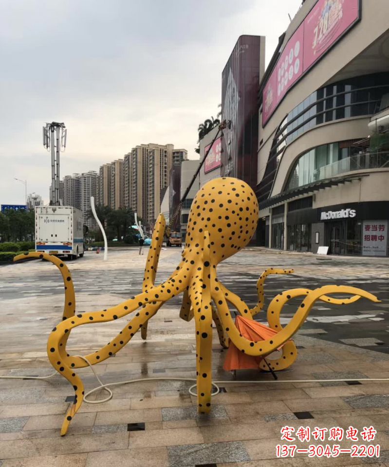 连云港不锈钢城市章鱼造型雕塑