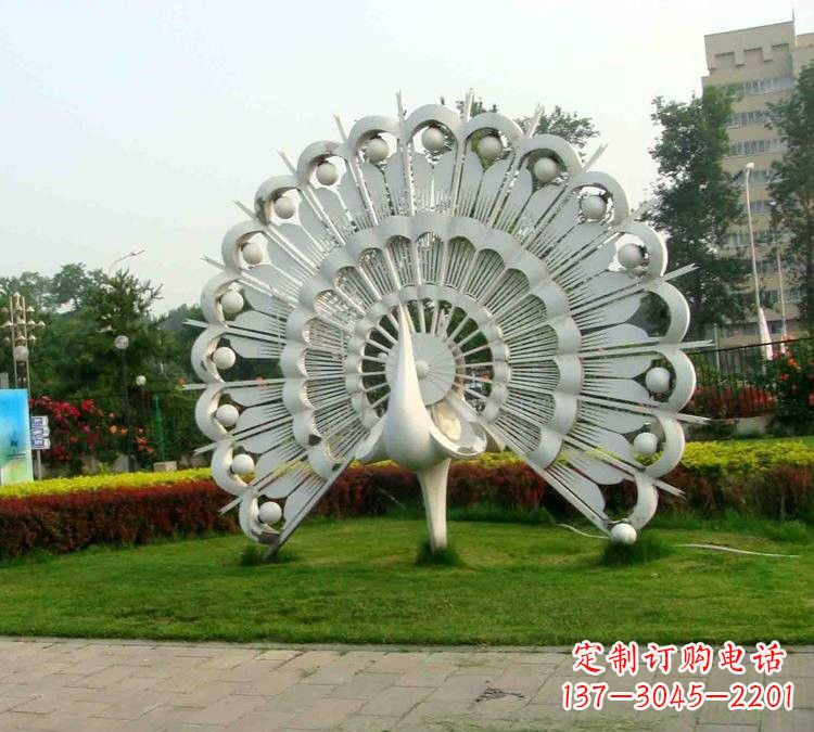 连云港不锈钢孔雀雕塑