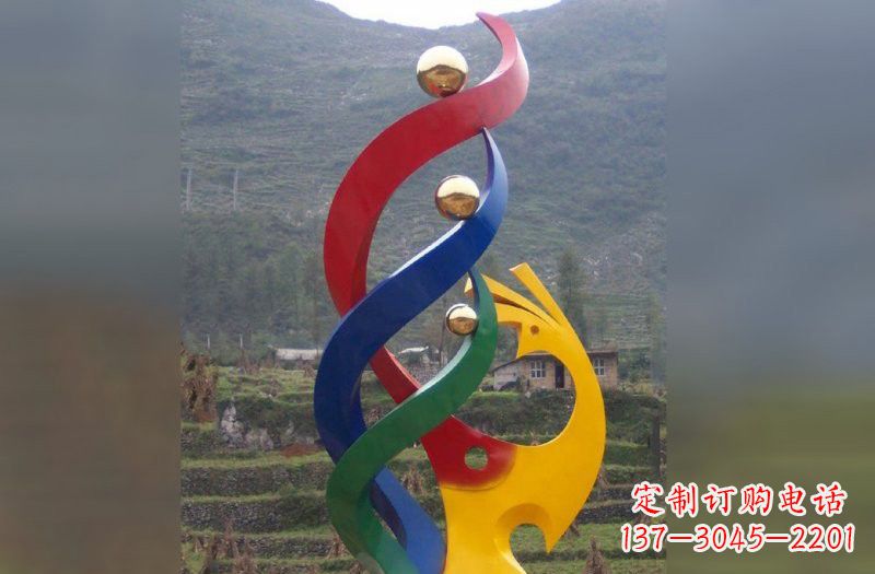 连云港不锈钢凤凰雕塑象征着精致的美