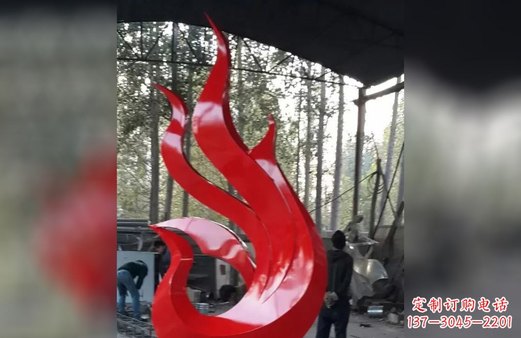 连云港不锈钢凤凰雕塑美轮美奂