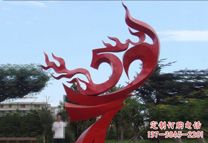 连云港不锈钢凤凰涅槃雕塑——象征着新生