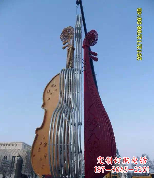 连云港不锈钢琵琶雕塑演奏着灵魂之音
