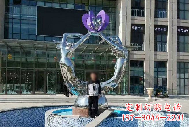 连云港不锈钢抽象女孩雕塑