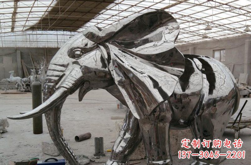 连云港不锈钢大象传承与美的结合