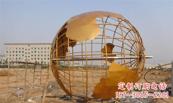 连云港美丽的地球雕塑