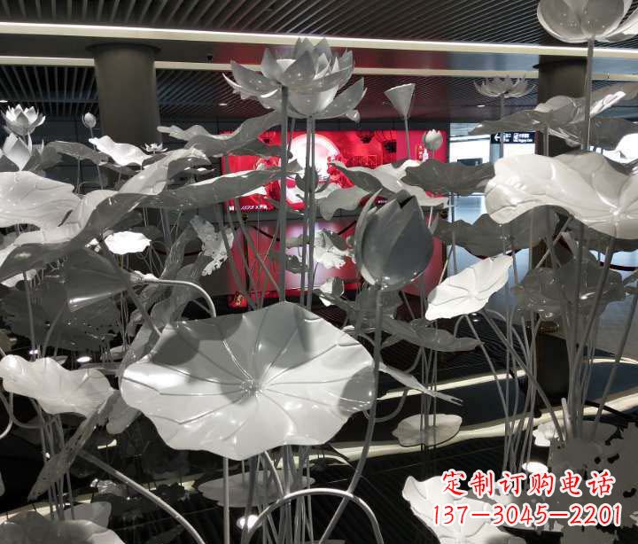 连云港不锈钢锻造荷花雕塑
