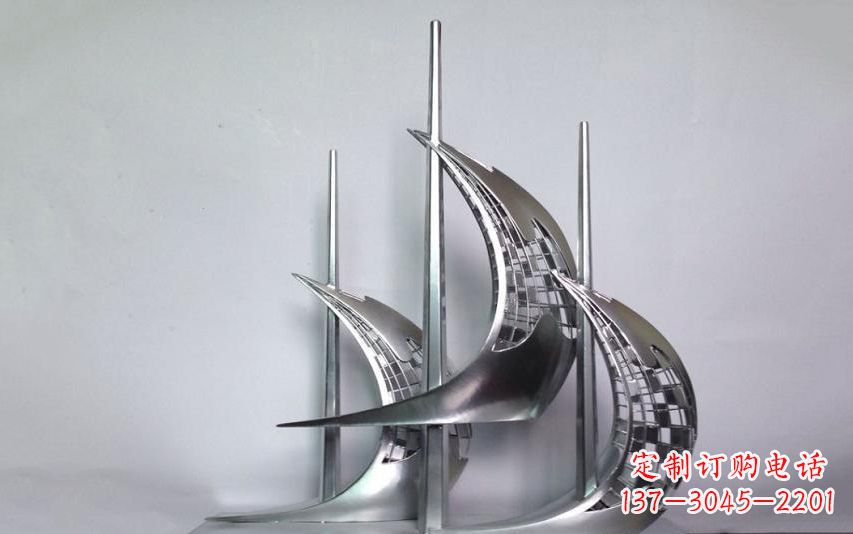 连云港不锈钢帆船雕塑——海洋之旅的象征