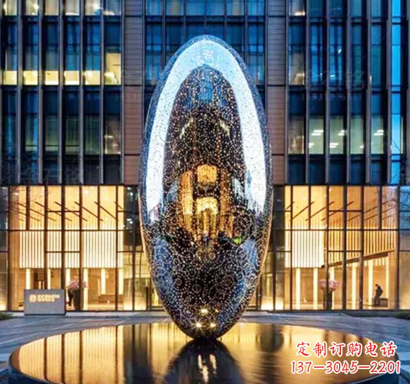 连云港不锈钢圆环雕塑抽象艺术的完美诠释