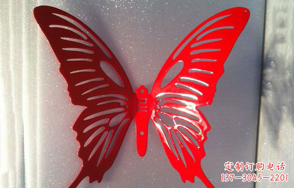 连云港不锈钢蝴蝶雕塑让蝴蝶飞跃展现灿烂美丽
