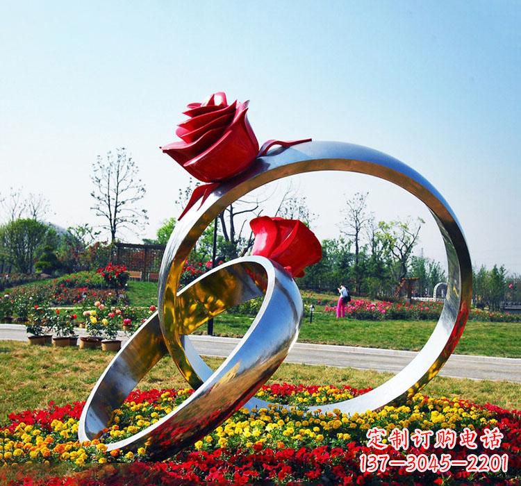 连云港不锈钢花园戒指雕塑