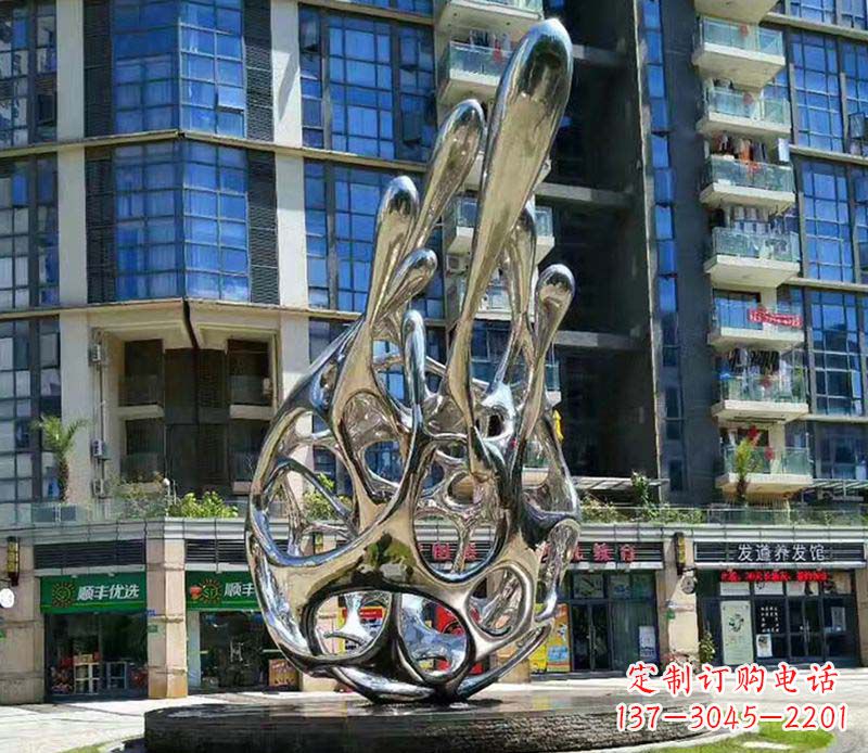 连云港不锈钢火龙果雕塑集艺术与自然之美