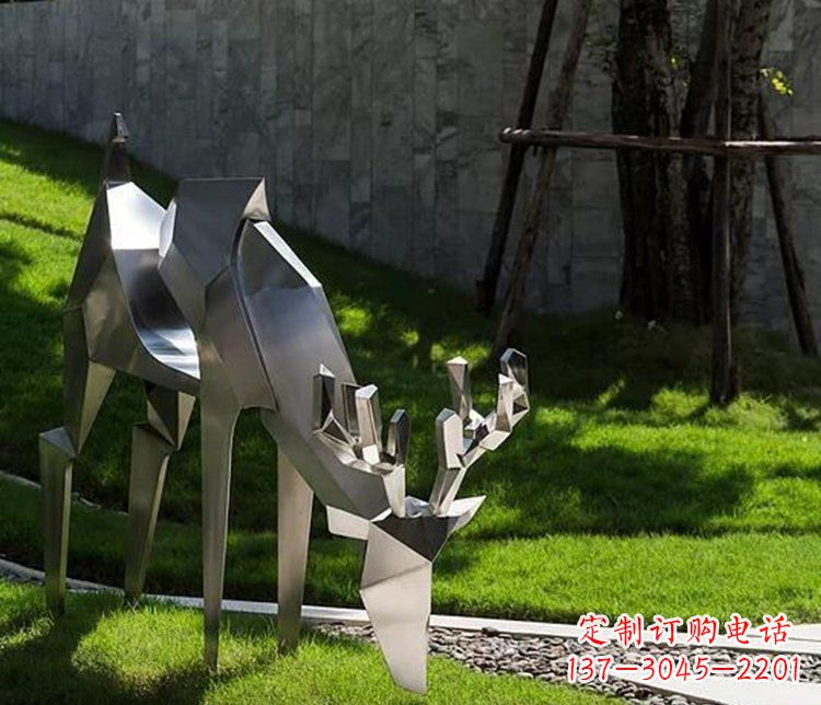 连云港不锈钢几何动物雕塑——点缀鹿公园美景