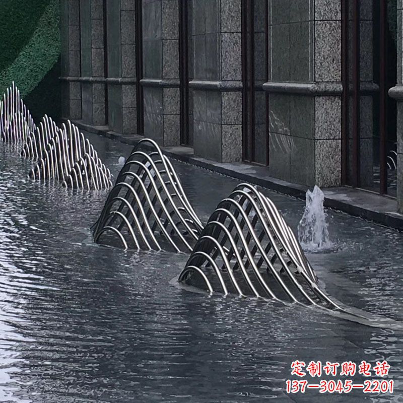 连云港不锈钢假山雕塑精美外形,百变造型