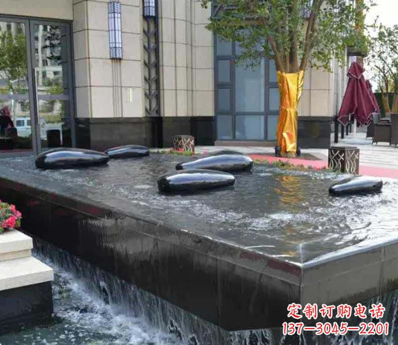 连云港不锈钢景观异形水滴雕塑