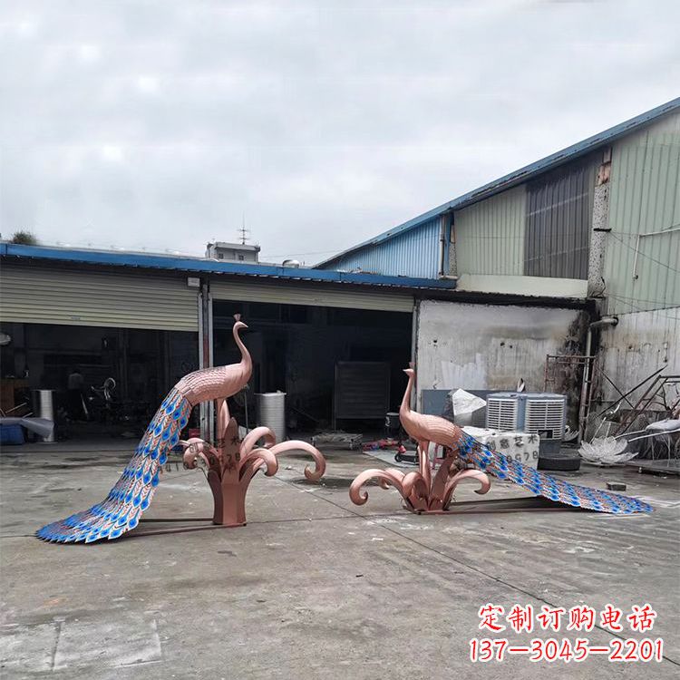 连云港不锈钢孔雀彩色雕塑