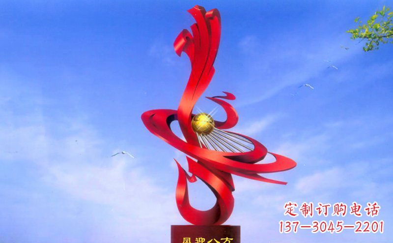 连云港不锈钢孔雀雕塑——迎接八方美好