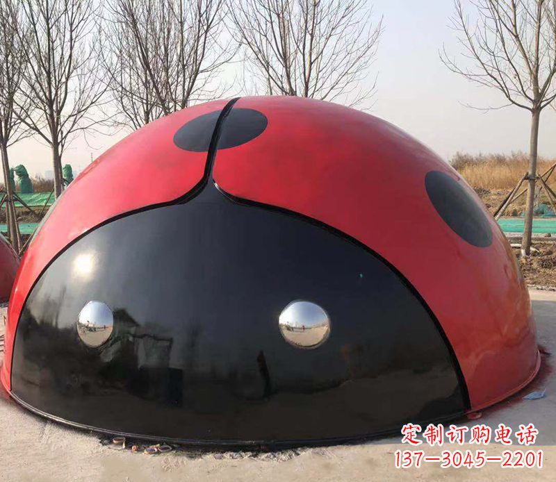 连云港不锈钢瓢虫雕塑精致的艺术之美