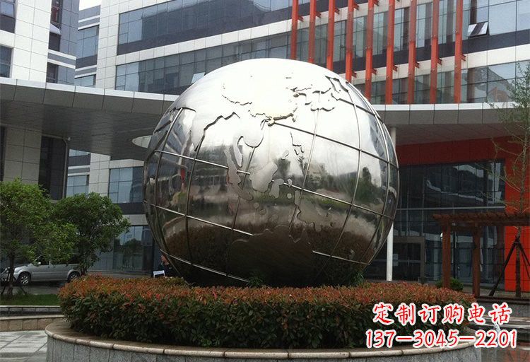 连云港不锈钢地球雕塑传递环保意识