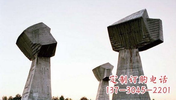 连云港不锈钢拳头一种独特的雕塑材料