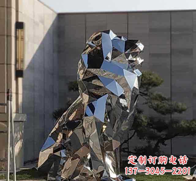 连云港不锈钢狮子雕塑象征力量与美丽