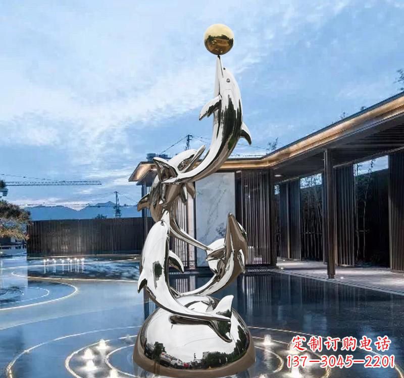 连云港海豚的优雅身姿——不锈钢水景雕塑