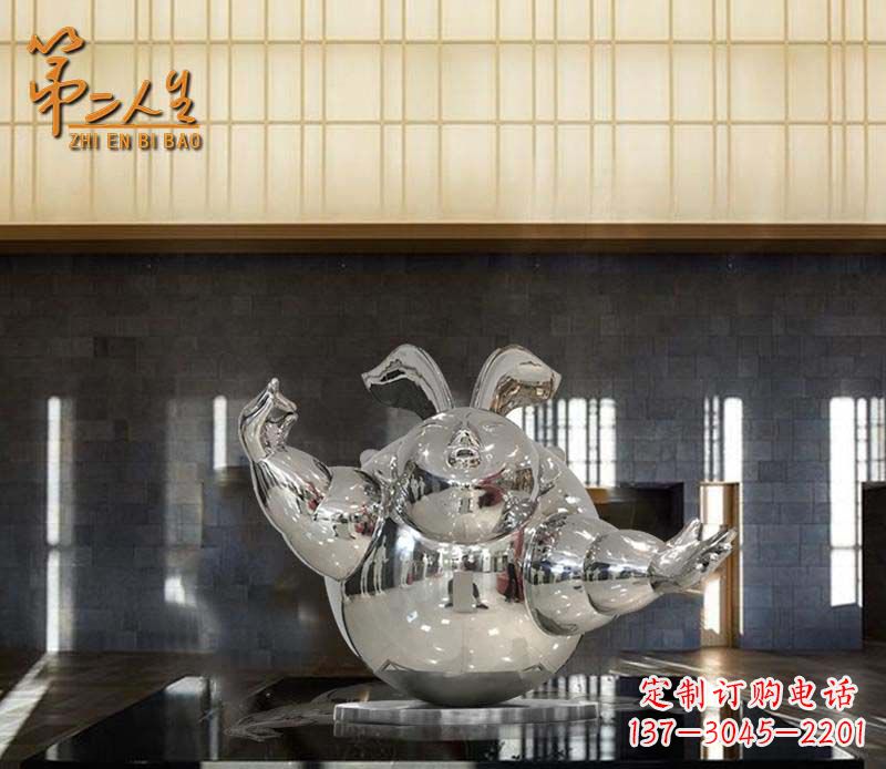 连云港不锈钢兔子雕塑——精致雕刻的艺术品