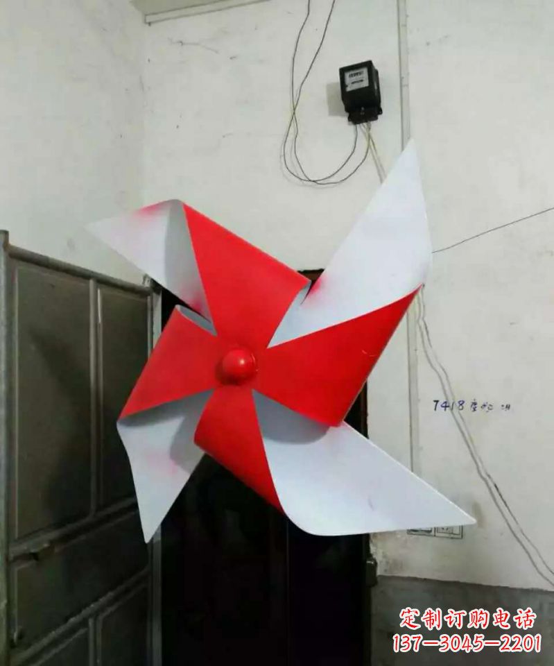连云港彩色不锈钢风车雕塑 