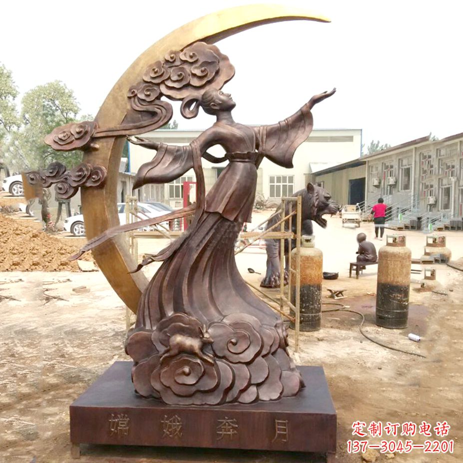 连云港绚丽嫦娥-神话中的上古美女雕像