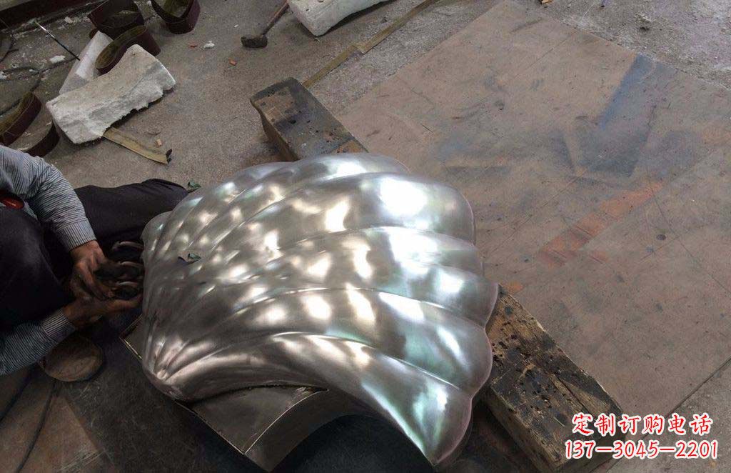 连云港精致现代的不锈钢贝壳雕塑