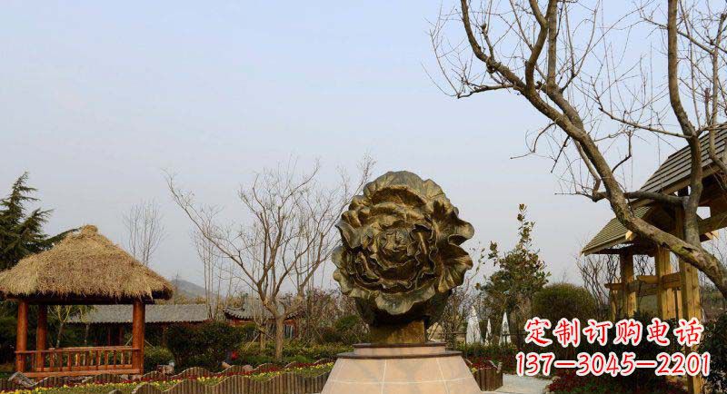 连云港公园大白菜景观铜雕