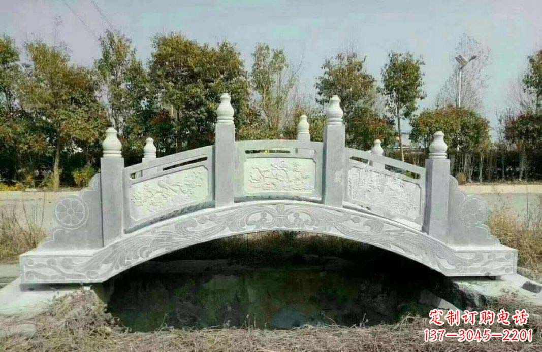 连云港 传承古朴，抒发艺术，精致石桥雕塑