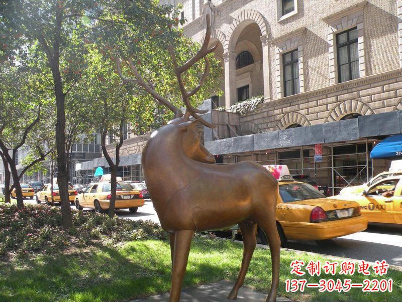 连云港公园梅花鹿景观铜雕