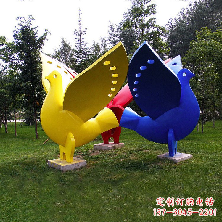 连云港象征和平的和平鸽雕塑