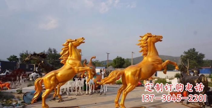 连云港黄铜色奔马铜雕