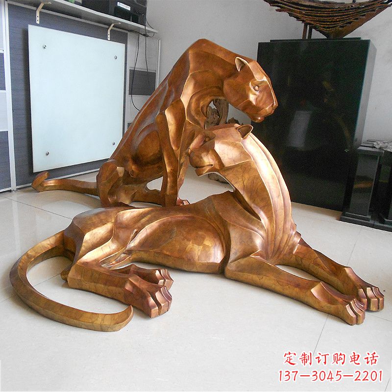 连云港草坪广场商场十二生肖铜雕豹塑