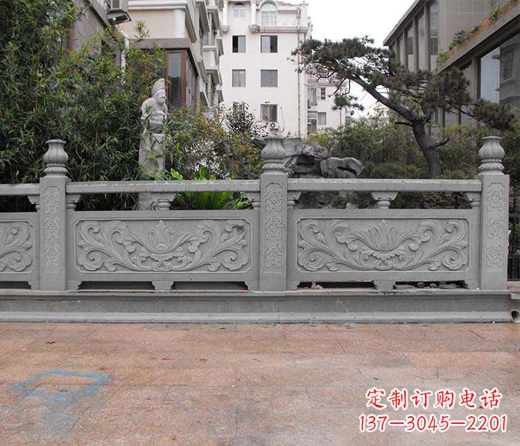 连云港中领雕塑提供优质大理石栏板石雕