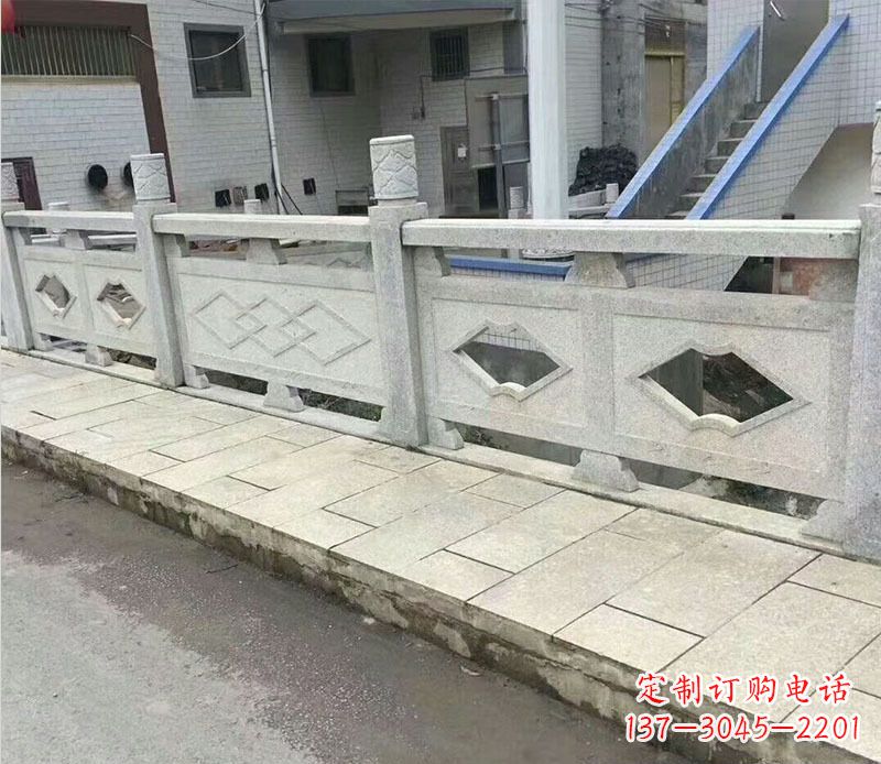 连云港中领雕塑:让您的栏板石雕更加出彩