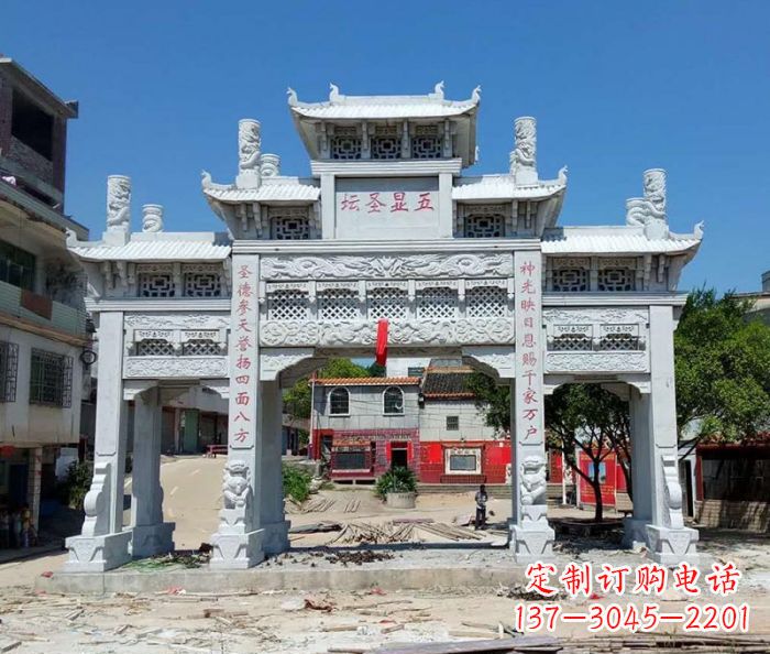 连云港中领雕塑-三门牌坊石雕