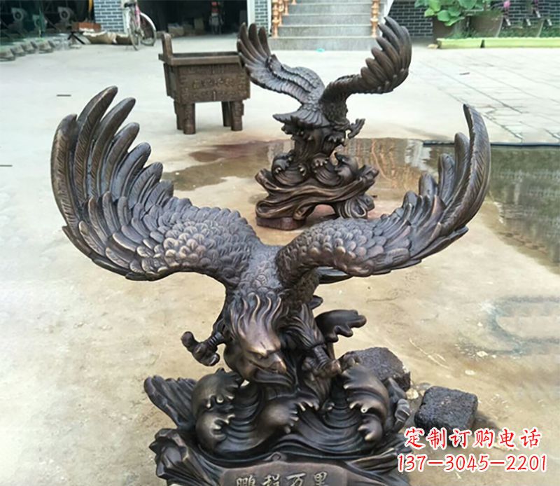 连云港老鹰铜雕 (2)