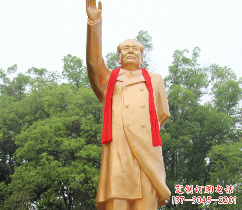 连云港伟人毛主席铜雕,展现中国历史精神