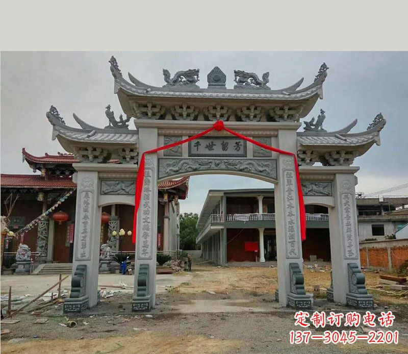 连云港以传统工艺为源的独特牌坊石雕