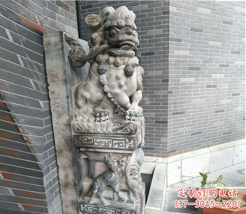 连云港中领雕塑仿古石门墩石雕