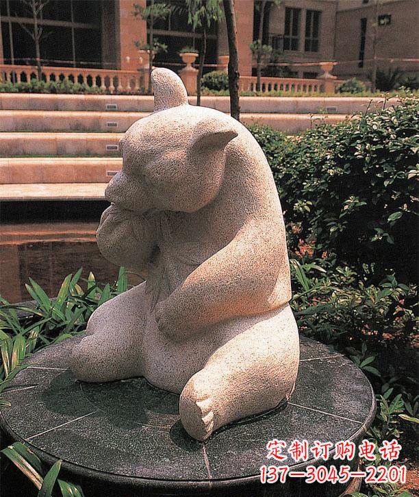 连云港石雕熊猫