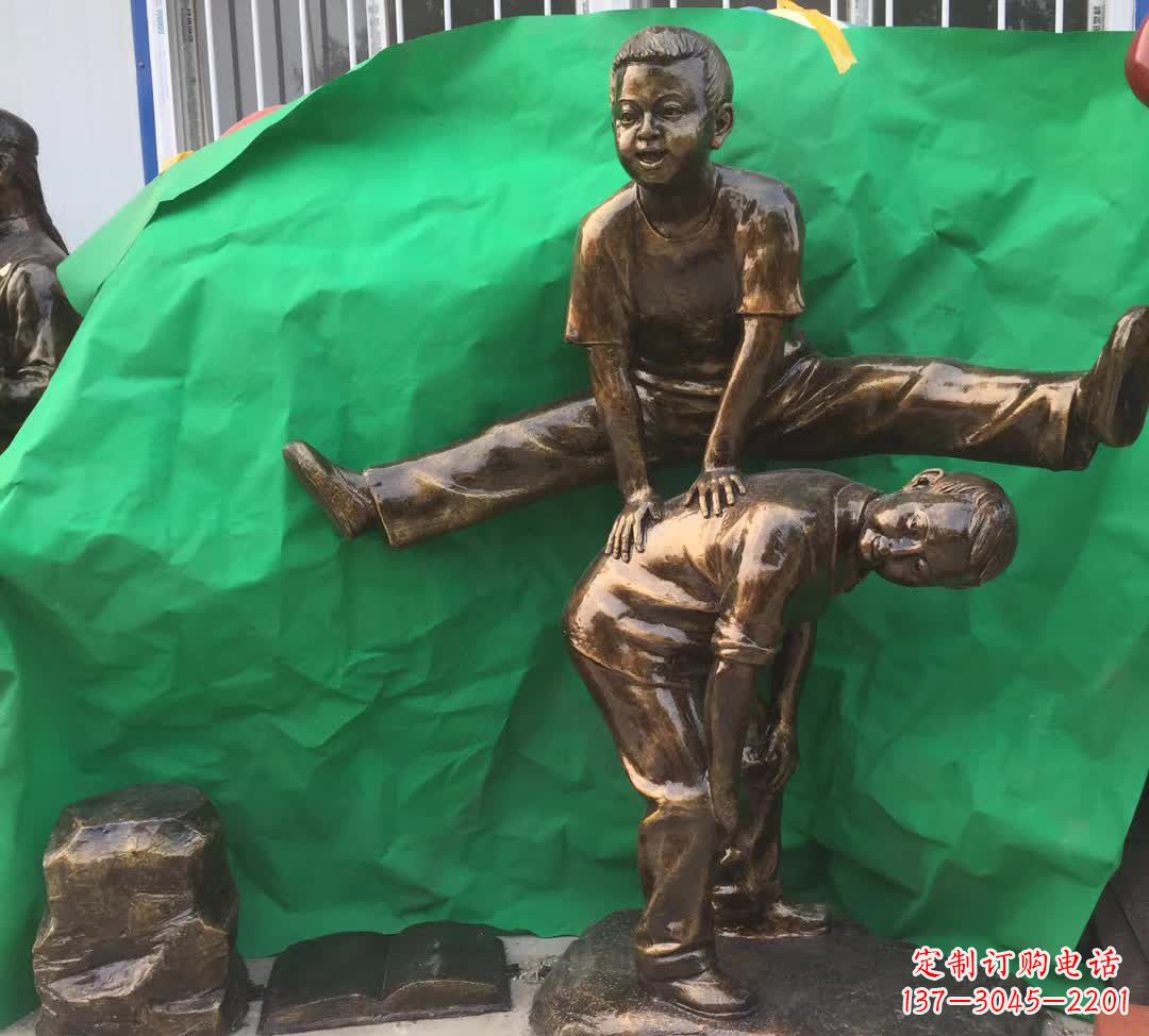 连云港跳马儿童铜雕