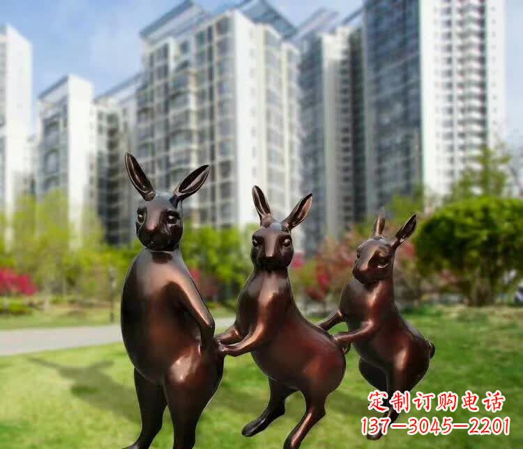 连云港铜雕广场动物兔子